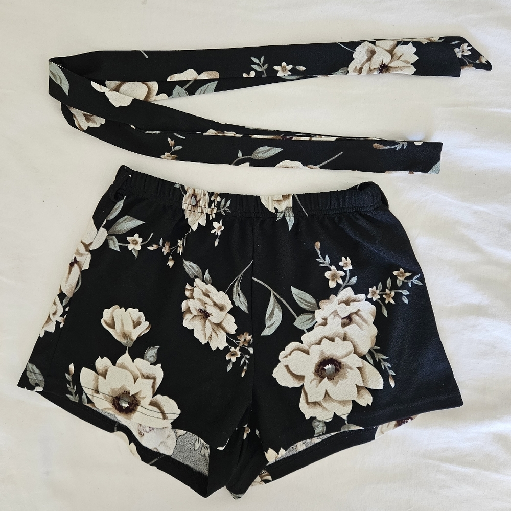 Small SHEIN Black Floral Shorts